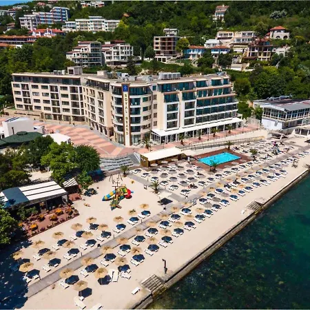 Hotel Royal Grand And
