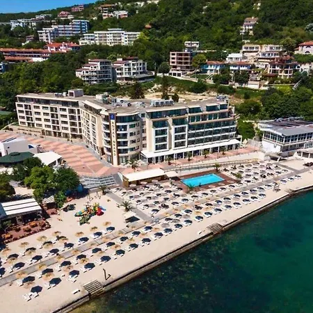 Szálloda Royal Grand And Kavarna