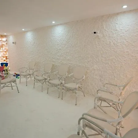 Royal Grand And Szálloda