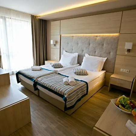 Szálloda Royal Grand And 4*