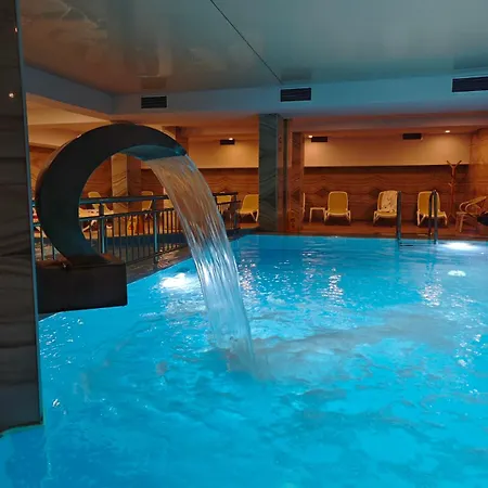 فندق Royal Grand And كافارنا