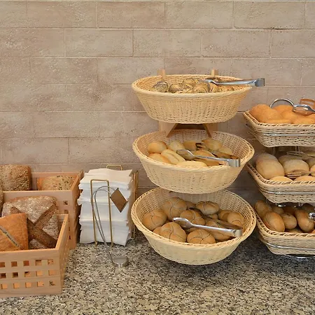 Hotel Royal Grand And Kavarna