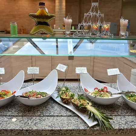 Royal Grand And Szálloda