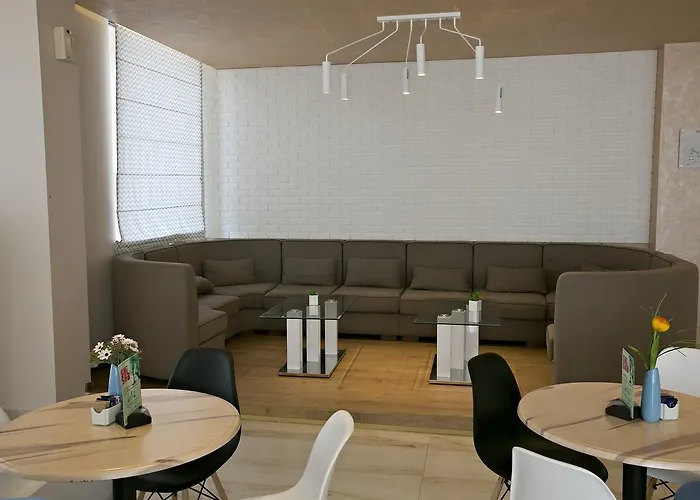 Royal Grand And Otel 4*