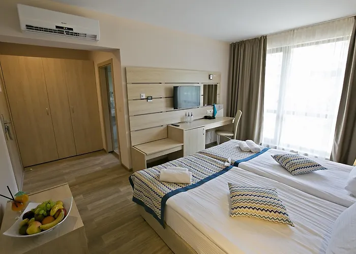 Royal Grand And Otel